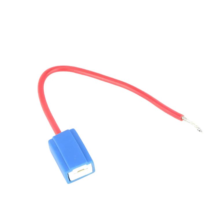 Headlamp Plug  Single Terminal Pre Wired - Image 2