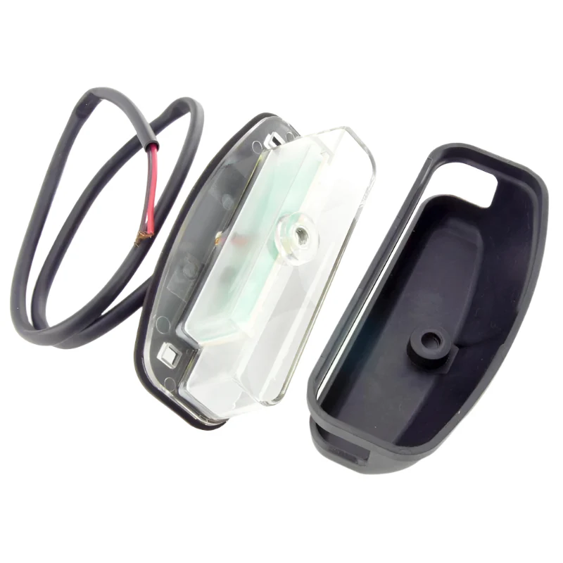 LED Rear Number Plate Lamp 111mm - Image 4
